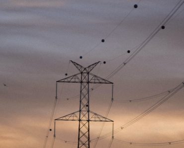 Oh, so this is what those balls on high voltage cables mean